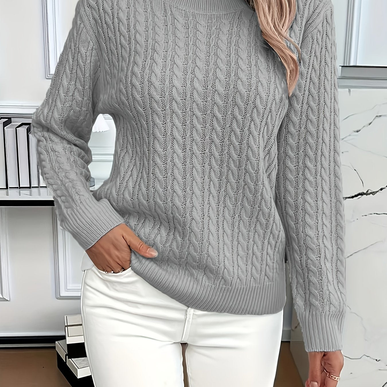 Faye | Cable-Knit Round Neck Sweater 5