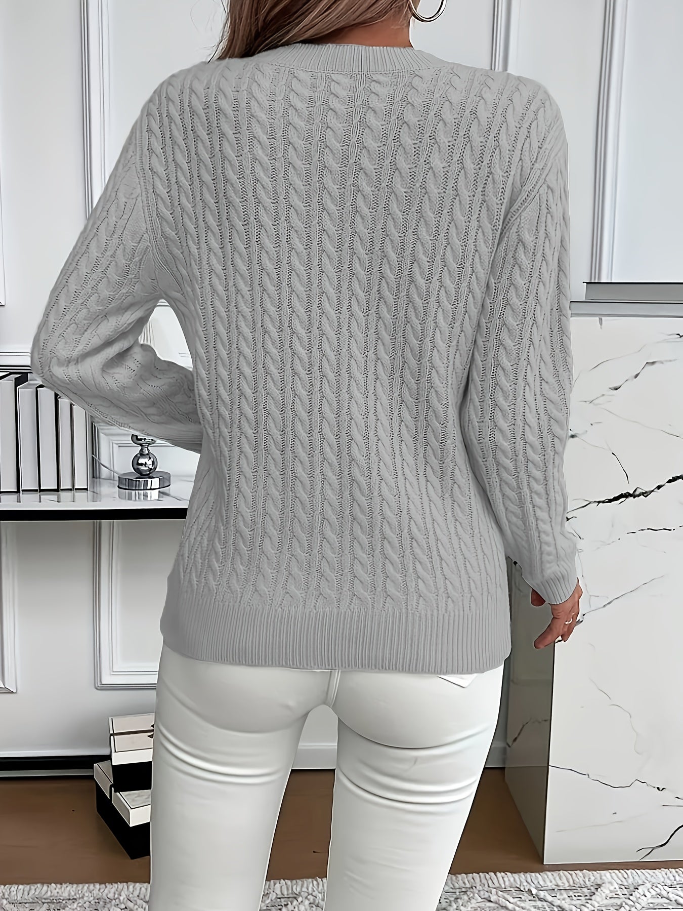 Faye | Cable-Knit Round Neck Sweater 7