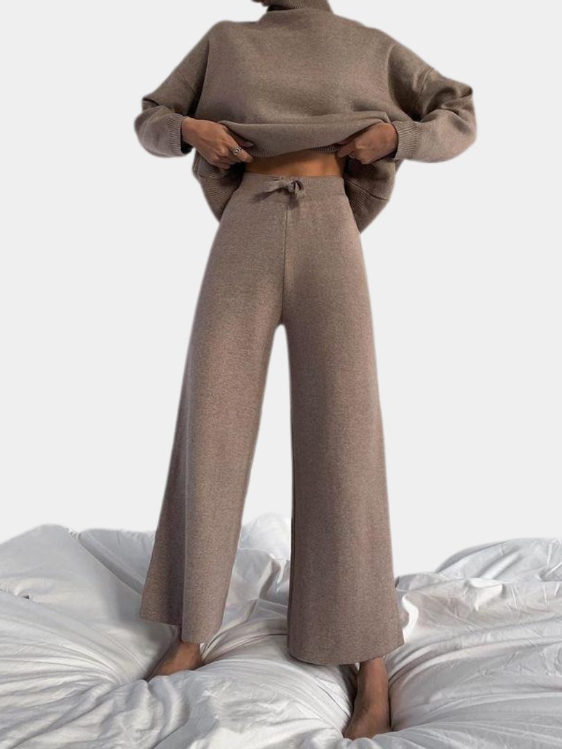 Ribbed Knit Wide Leg Set with Roll Neck for Women 1