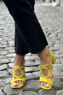 Women's Low Block Heel Sandals with Circular Cutout