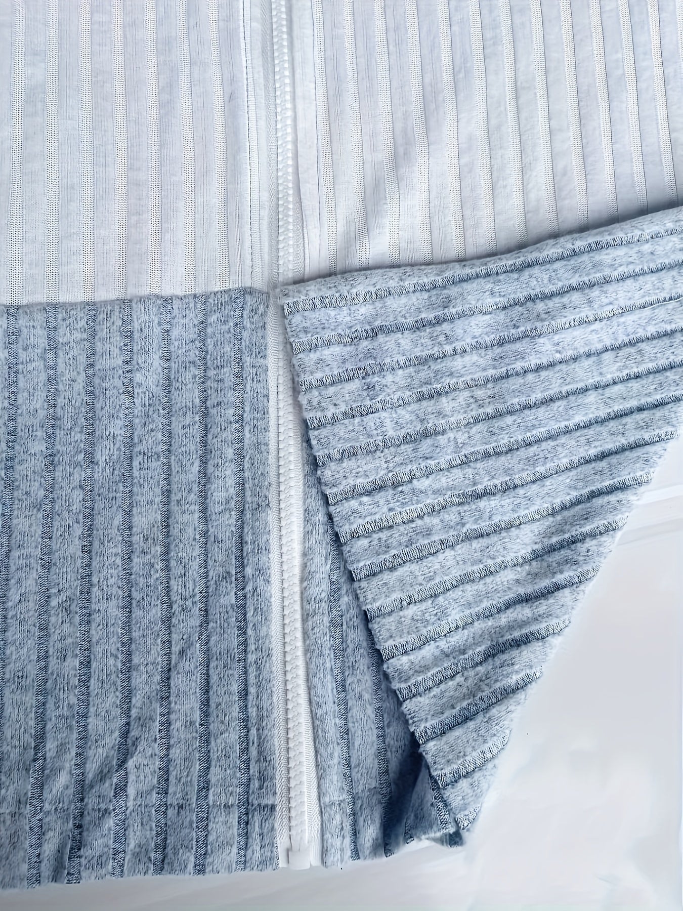 Cecilia | Textured Colour-Block Hooded Jacket 3