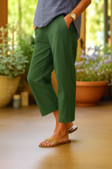 Women's Lightweight Cropped Pants with Cuffed Hems