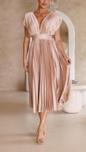 Women's Pleated Maxi Dress – V-Neck