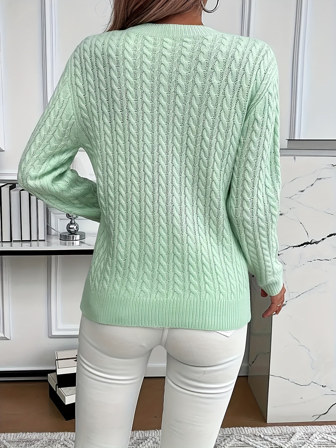 Faye | Cable-Knit Round Neck Sweater 1