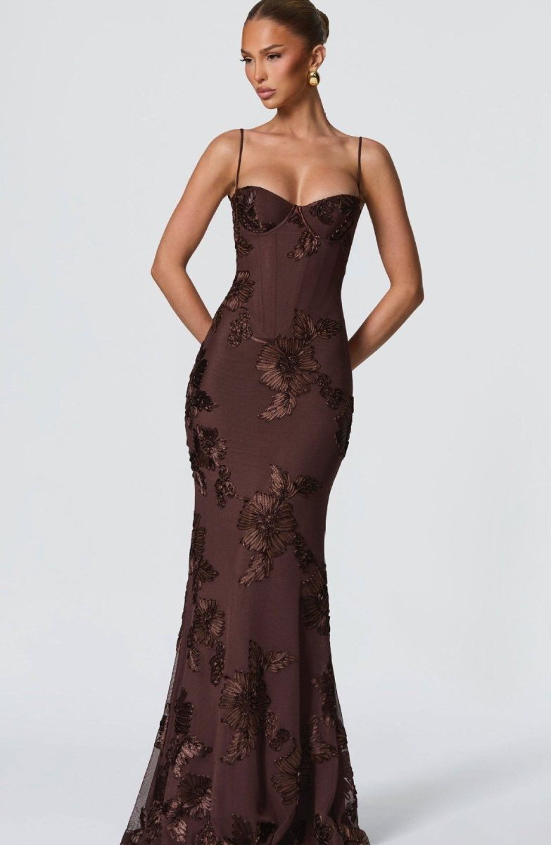 Floral Maxi Dress with Sweetheart Neckline and Appliqué for Women 3