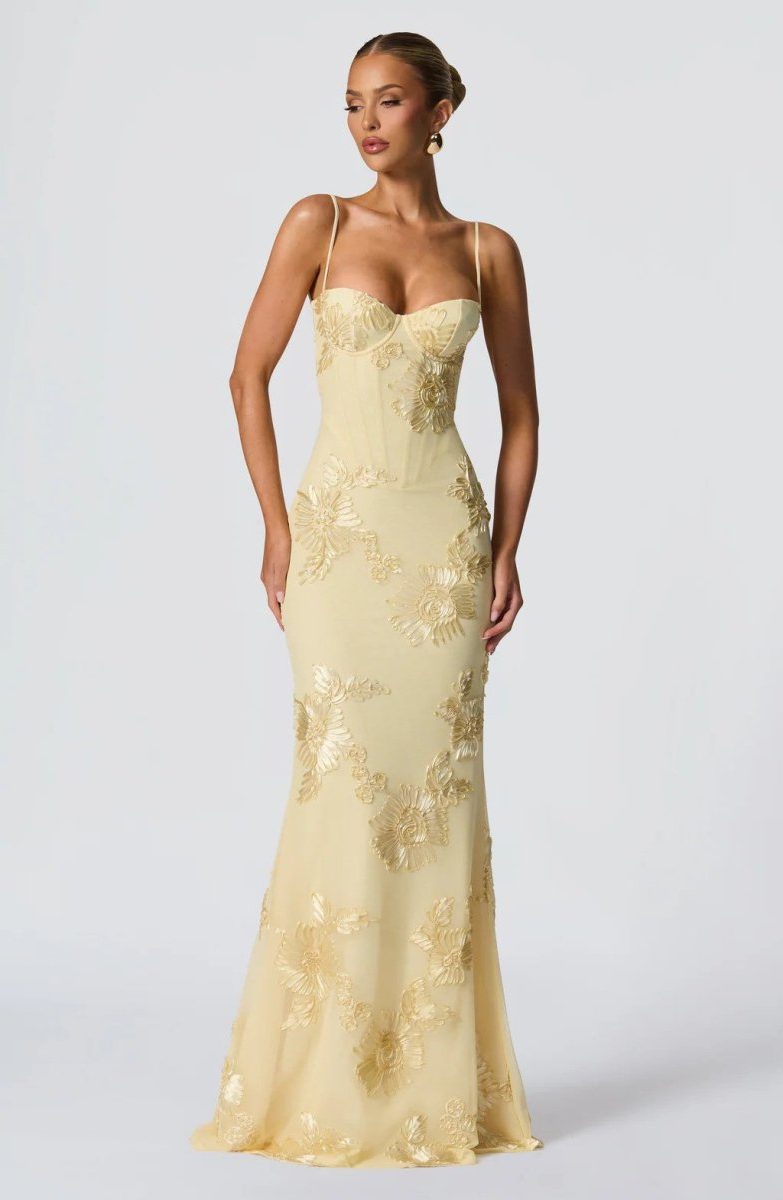 Floral Maxi Dress with Sweetheart Neckline and Appliqué for Women 9