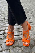 Women's Low Block Heel Sandals with Circular Cutout