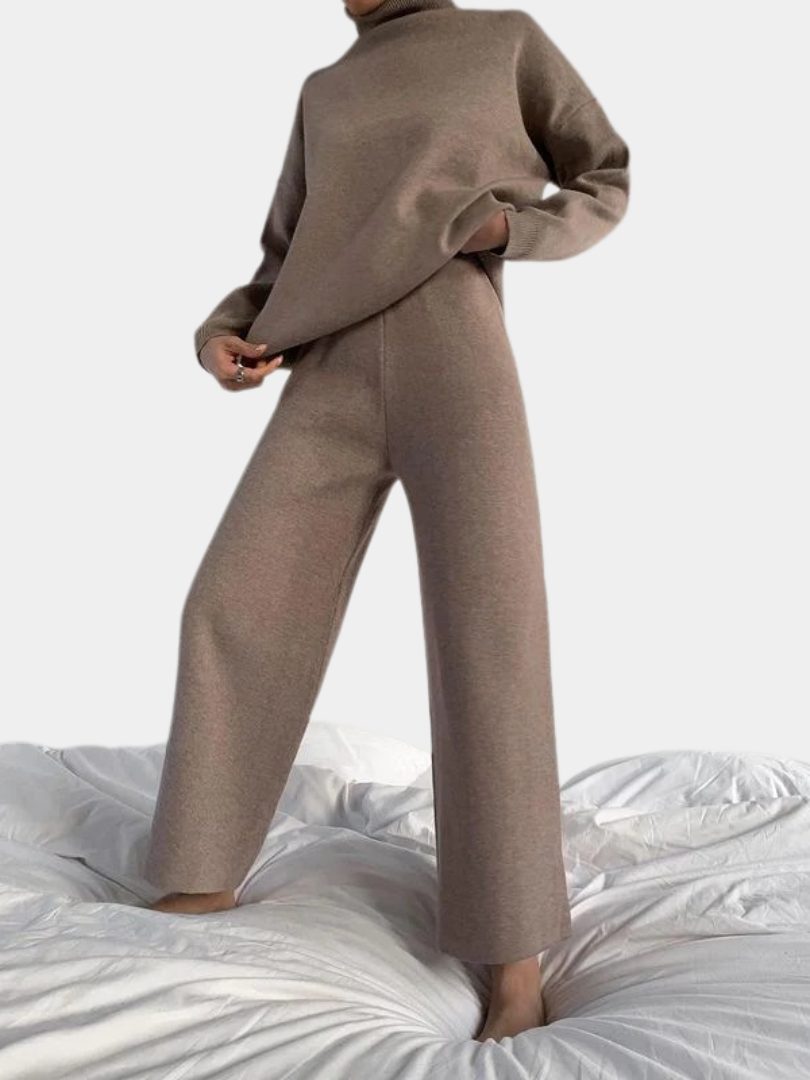 Ribbed Knit Wide Leg Set with Roll Neck for Women 3