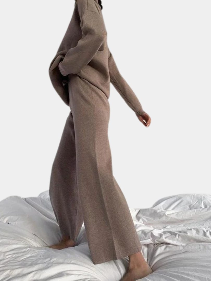 Ribbed Knit Wide Leg Set with Roll Neck for Women 4