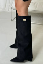 Women's high heeled boots – Elegant design with gold detail 5