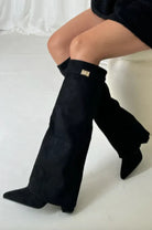 Women's high heeled boots – Elegant design with gold detail 6