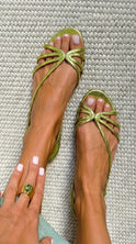 Women's Flat Sandals with Straps and Bow Detail